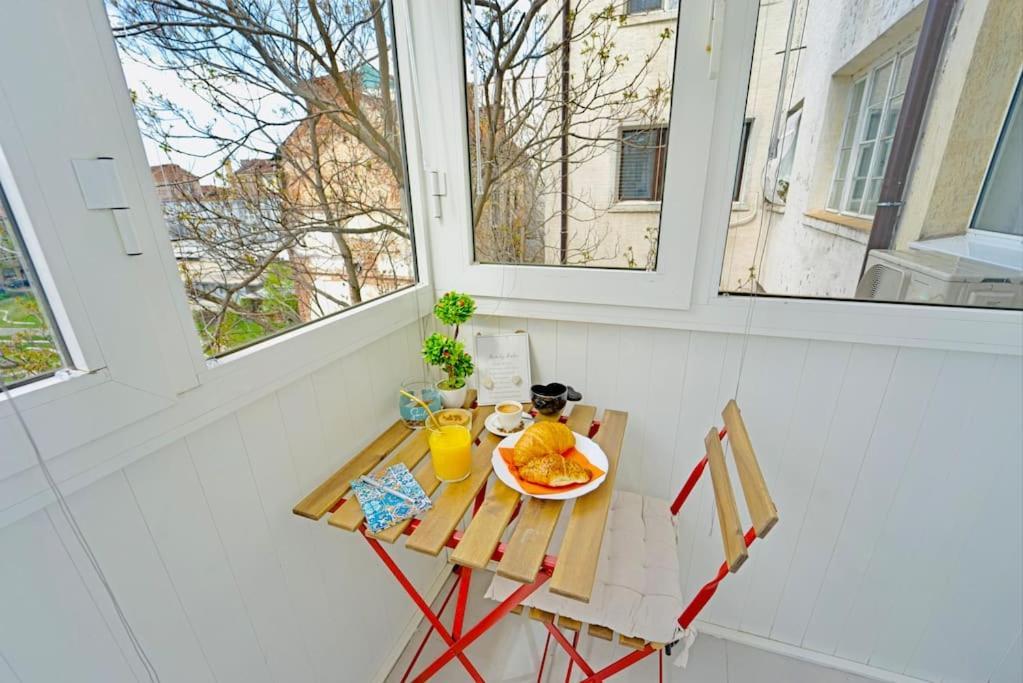 Cozy 1-Bedroom Flat In The Very Center Of Sofia Buitenkant foto